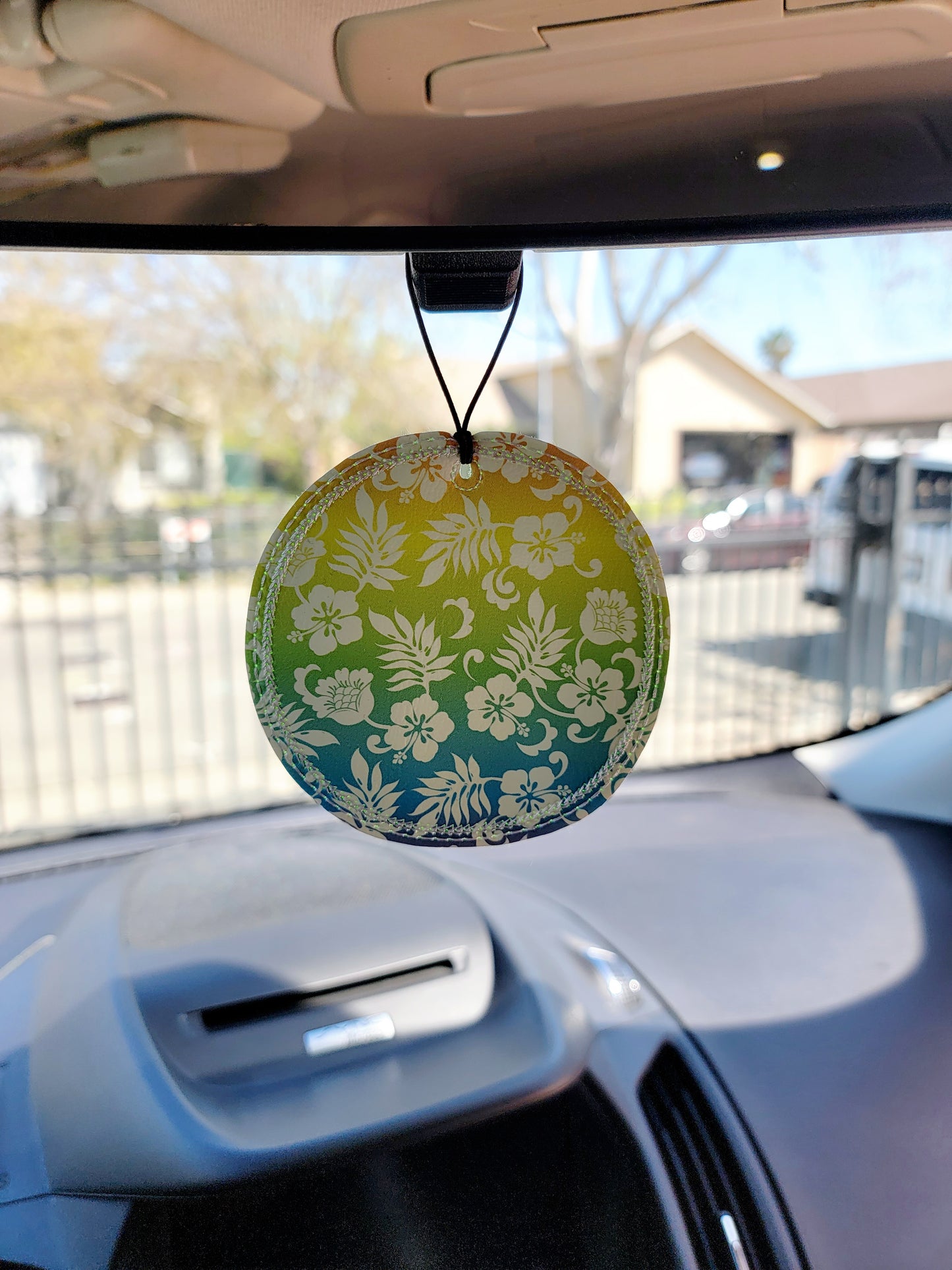Aloha / unscented car freshie