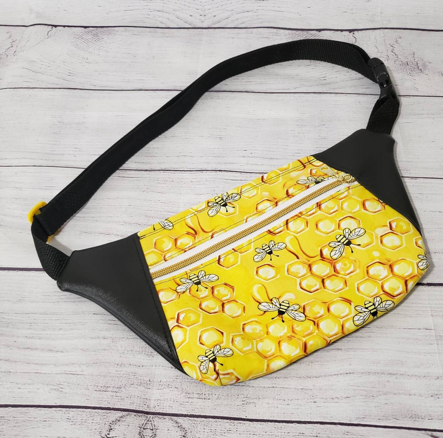 Honey bee fanny pack/ hip bag/ bum bag