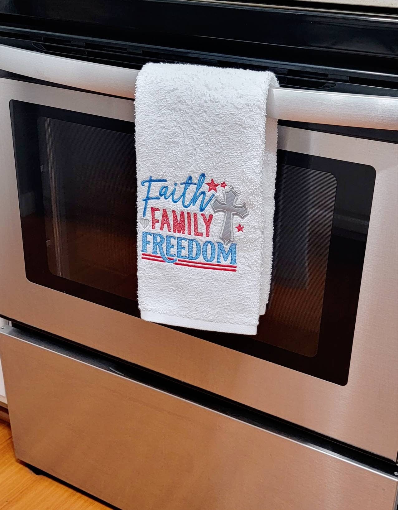 Faith, family & freedom/ hand towel/ kitchen decor/ machine embroidery